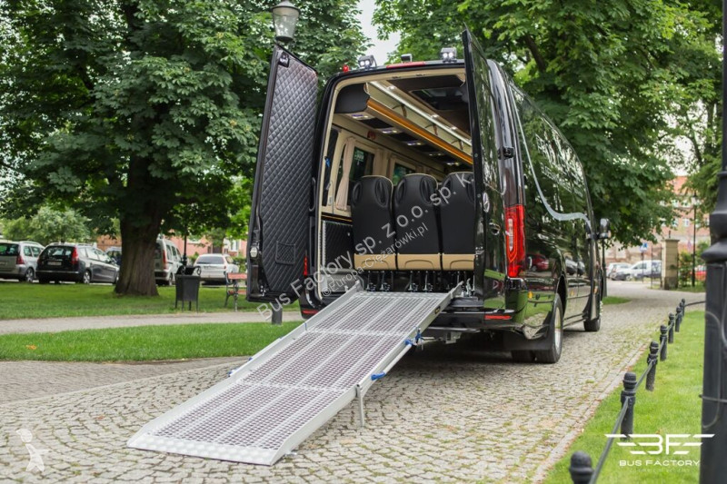 Nyttofordon Mercedes SPRINTER 519, SPECIAL 16+1...