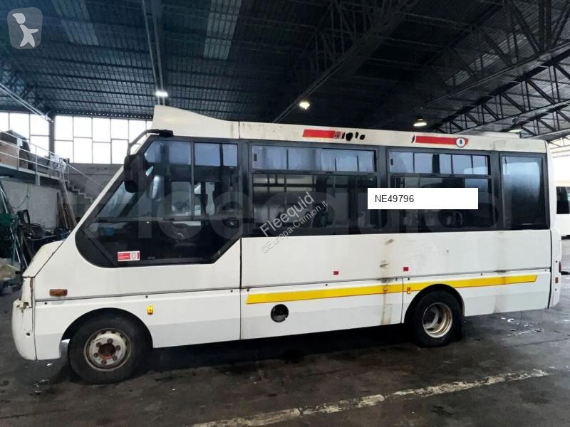 باص Iveco Cacciamali