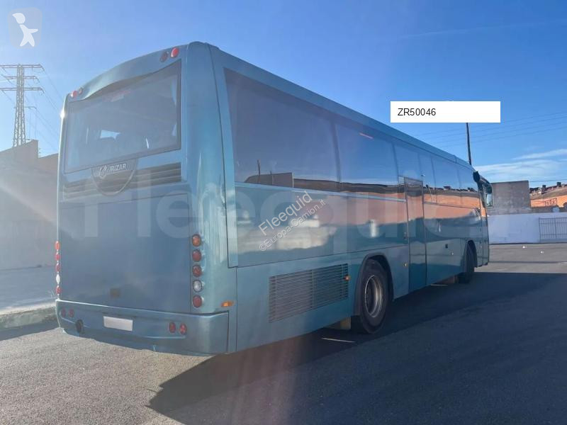 باص Irizar i6