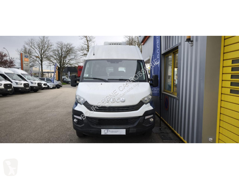 باص Iveco DAILY 50C80E