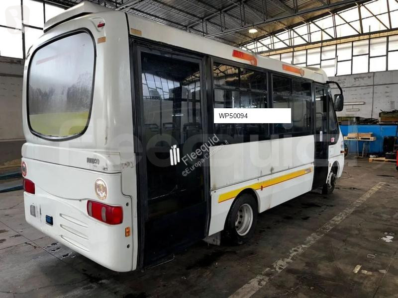 باص Iveco Cacciamali