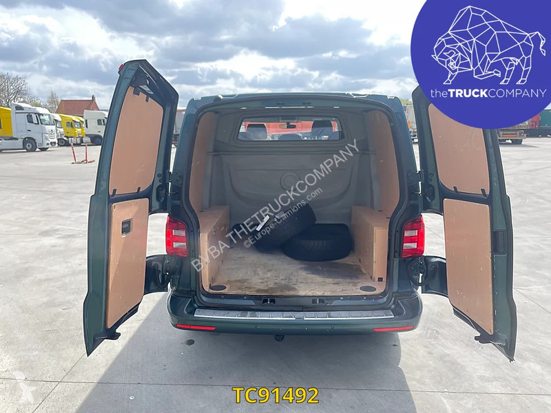 Véhicule utilitaire Volkswagen L1H1 5-PLACES