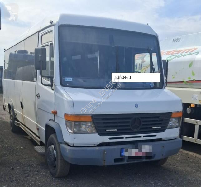 باص Mercedes 812