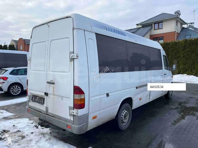 Véhicule utilitaire Mercedes