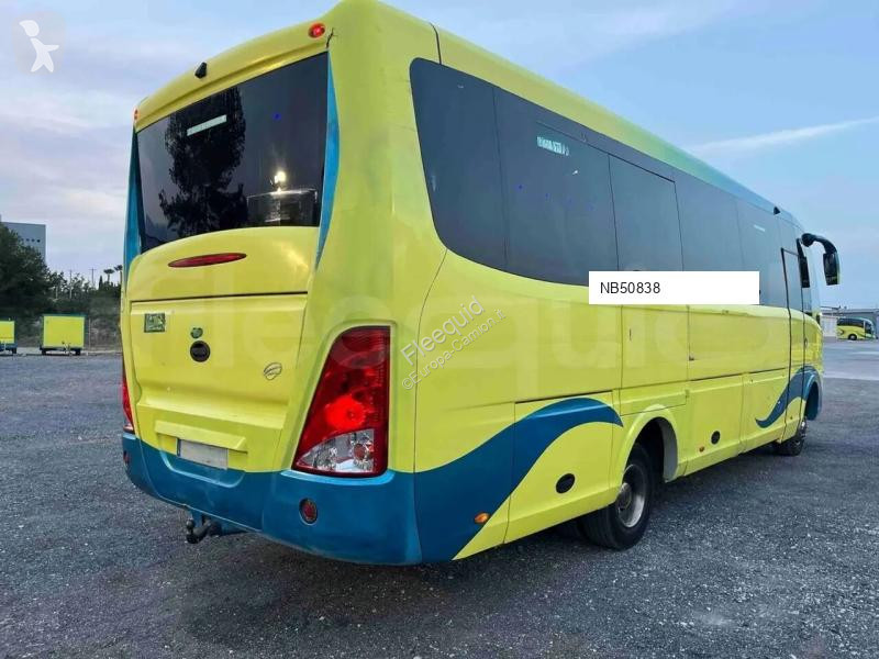 باص Iveco Ferqui