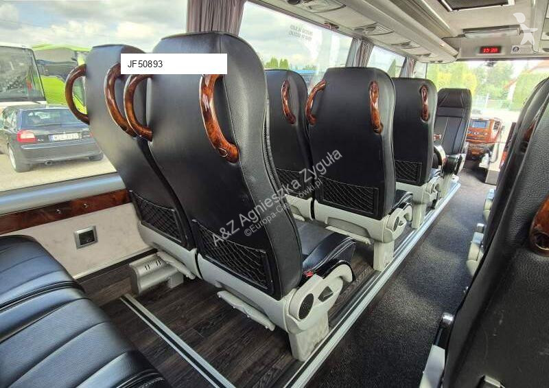 باص Mercedes SPRINTER 519