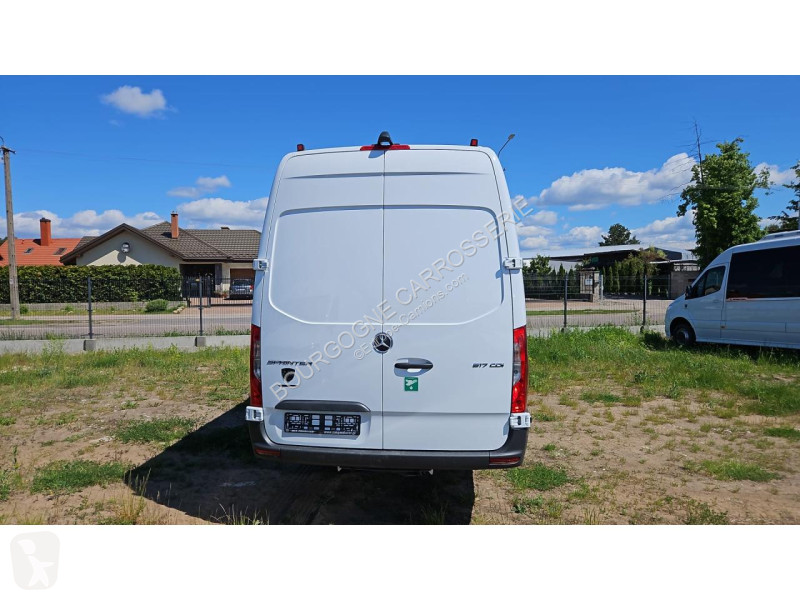 Autobus Mercedes SPRINTER Mercedes-Benz 517...