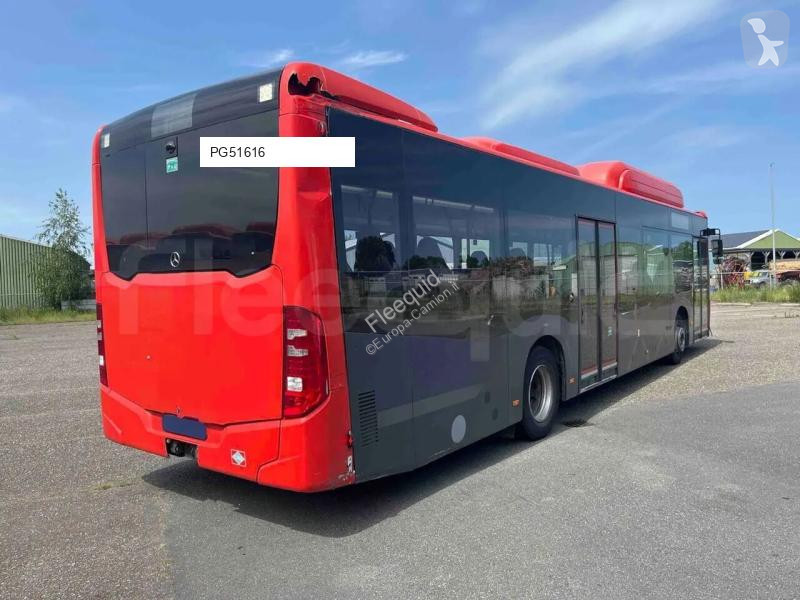 Autobussen Mercedes