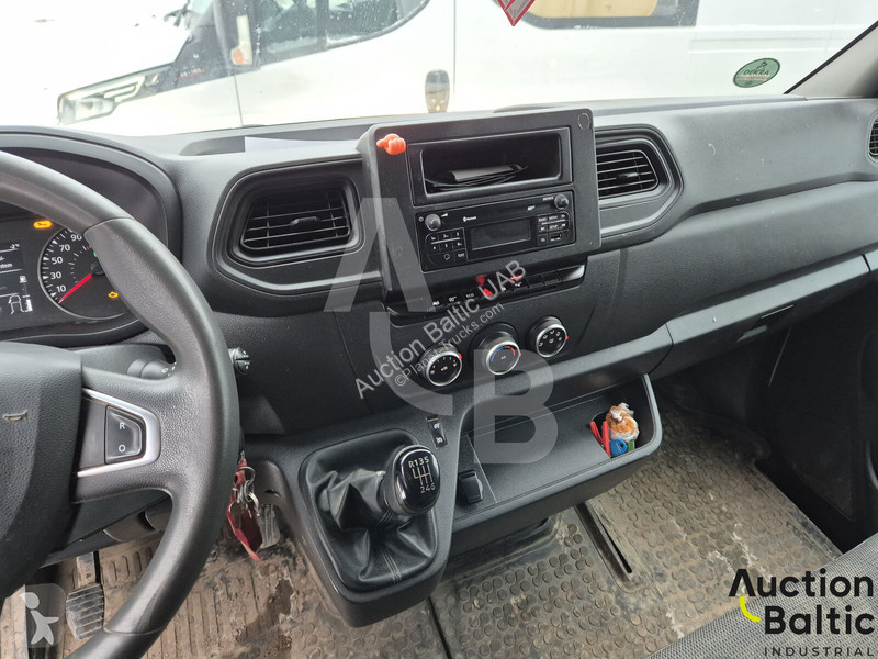 Furgoneta Renault Multicab