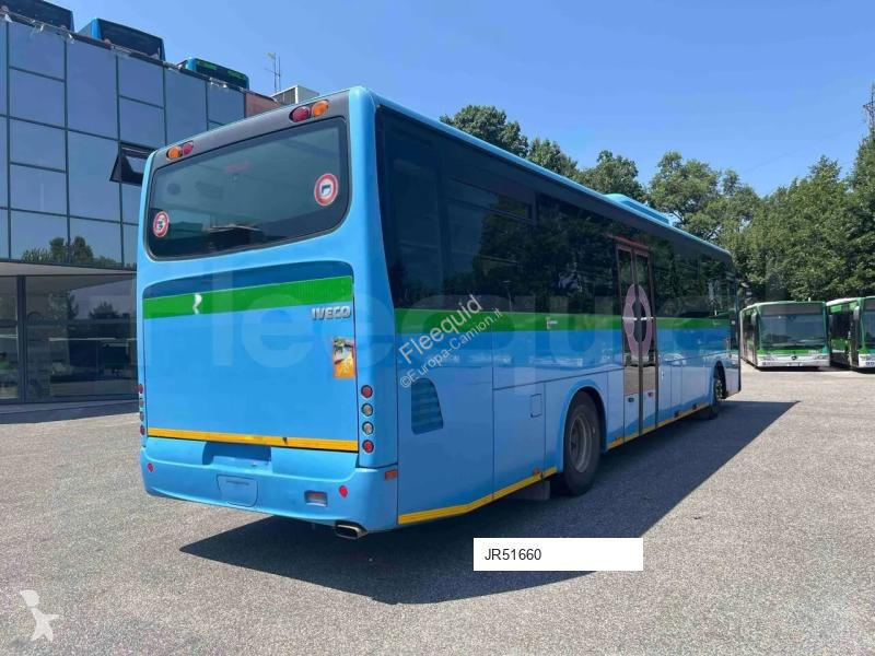 باص Iveco