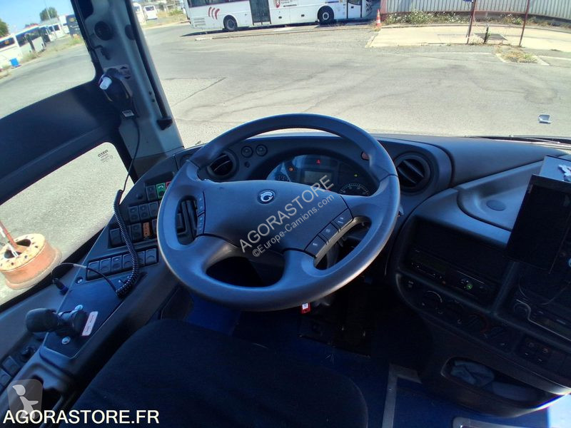 باص Irisbus RECREO