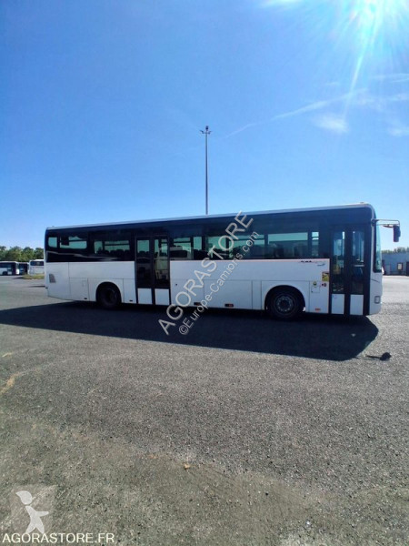 باص Irisbus RECREO