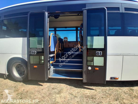 Autobuz