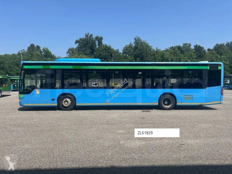 Autobús Mercedes
