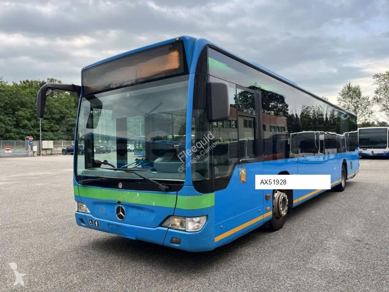 Autobús Mercedes