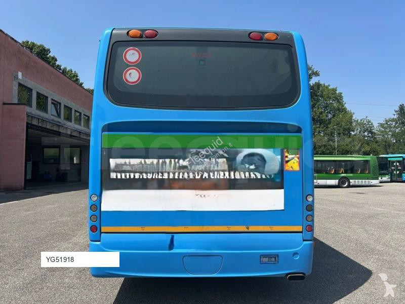 باص Iveco