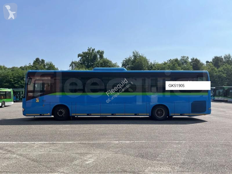 باص Iveco