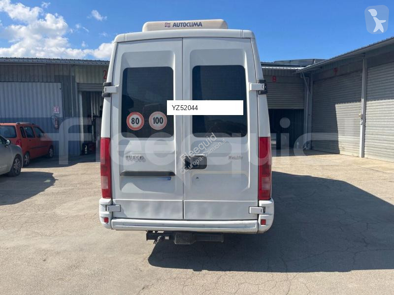 Camioneta Iveco