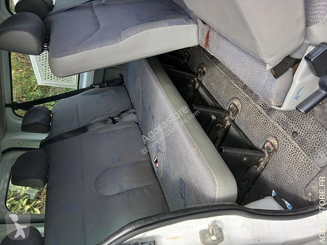 Коммерческий автомобиль
