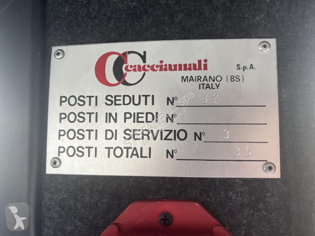 Autóbusz Iveco 49E12 CACCIAMALI THESI
