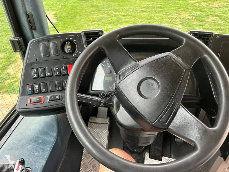 Городской автобус Heuliez GX137
