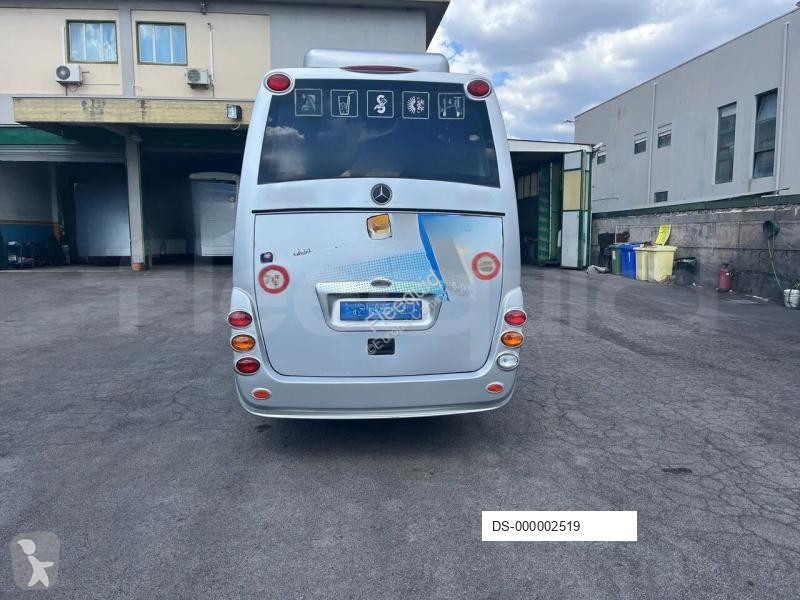 Autobús Mercedes