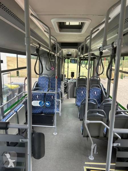 Isuzu Novociti Life bus