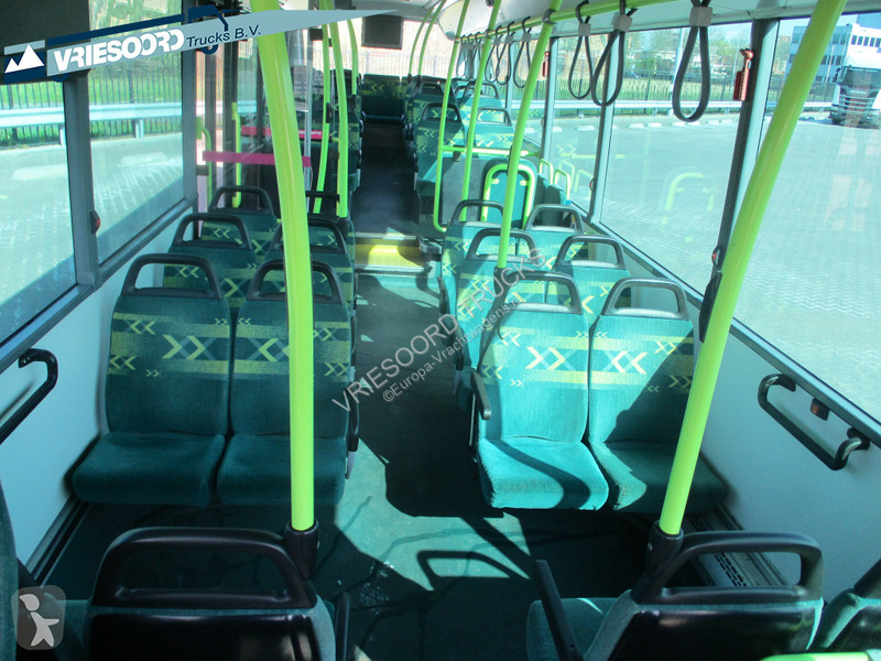 Autobussen  200