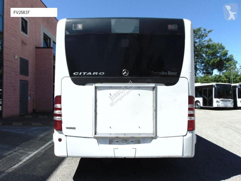باص Mercedes LF
