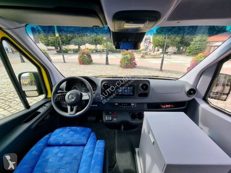 Autobuz Mercedes Cuby 14+1+12+fauteuil roulant...
