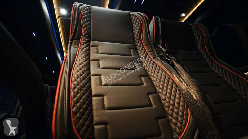 Camioneta Mercedes 519 cdi 21 tourist
