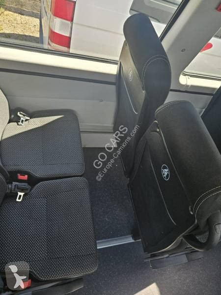 Furgoneta Iveco 22+1