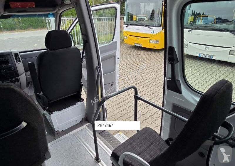 Autobuz Mercedes