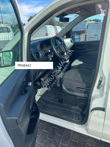 Furgoneta Mercedes VITO 111