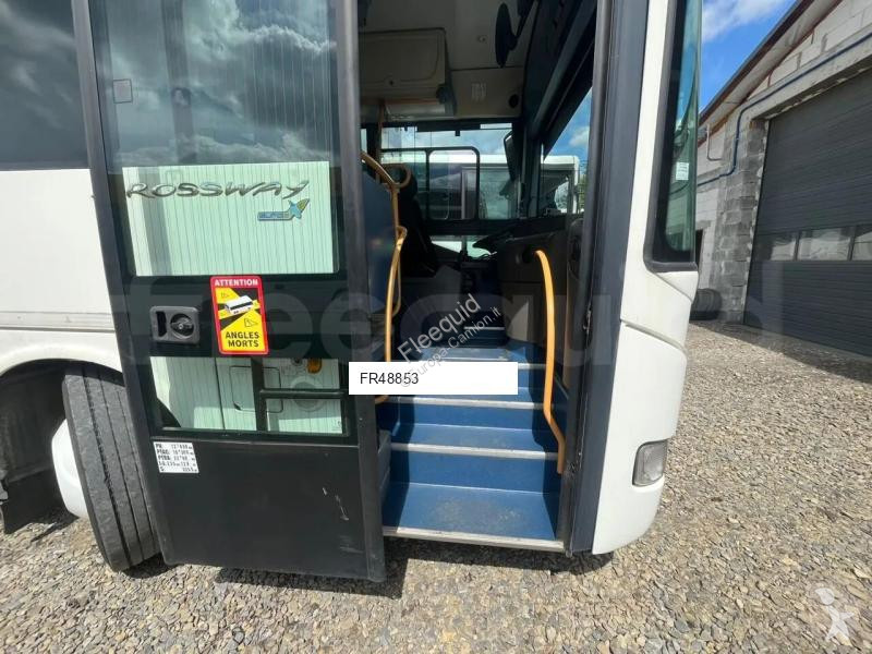 باص Iveco