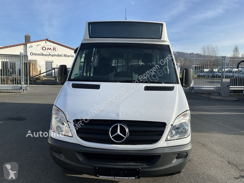 باص Mercedes