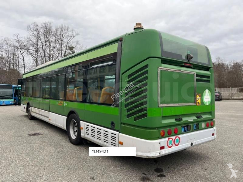 باص Irisbus