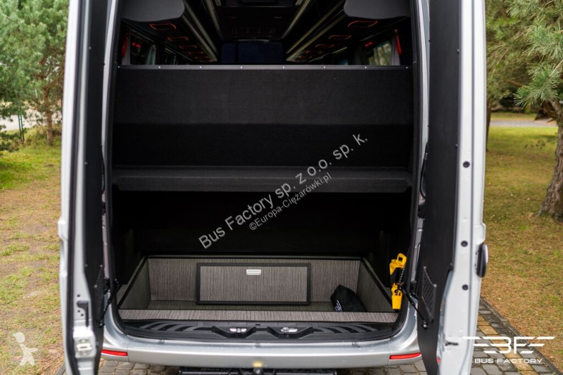 Furgoneta Mercedes SPRINTER 519 XXL, TOURIST...