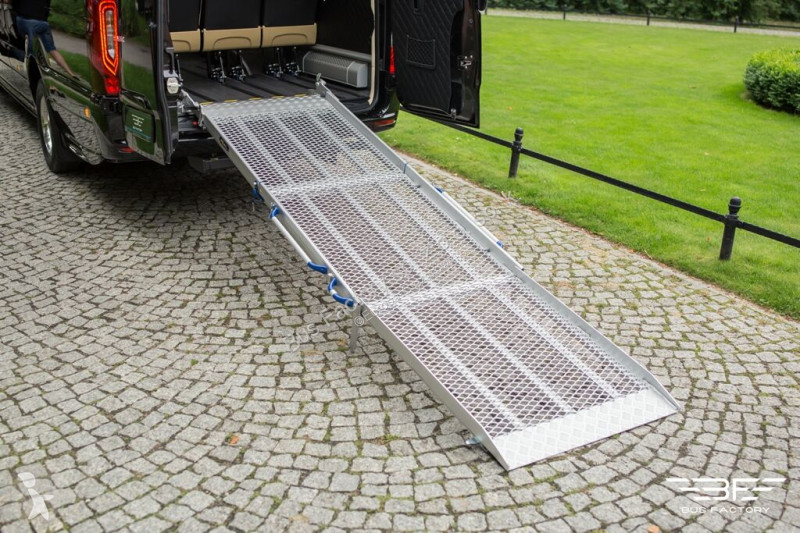Nyttofordon Mercedes SPRINTER 519, SPECIAL 16+1...