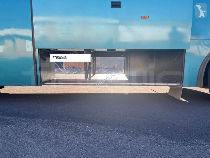 باص Irizar i6