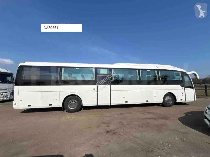 باص Irizar i4