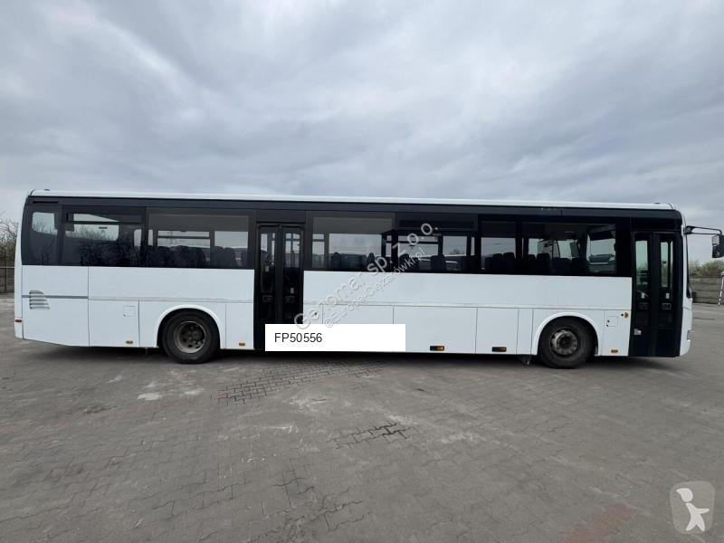 باص Irisbus
