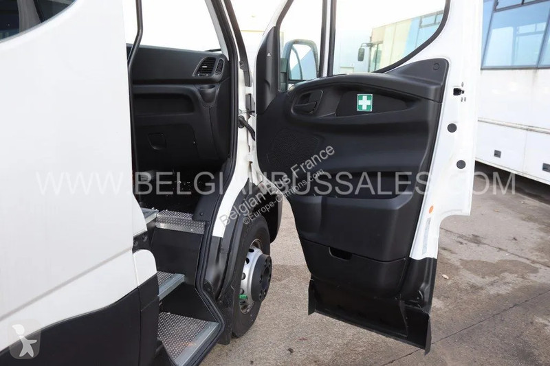 باص Iveco / 7.6m / Automatic / A65C18