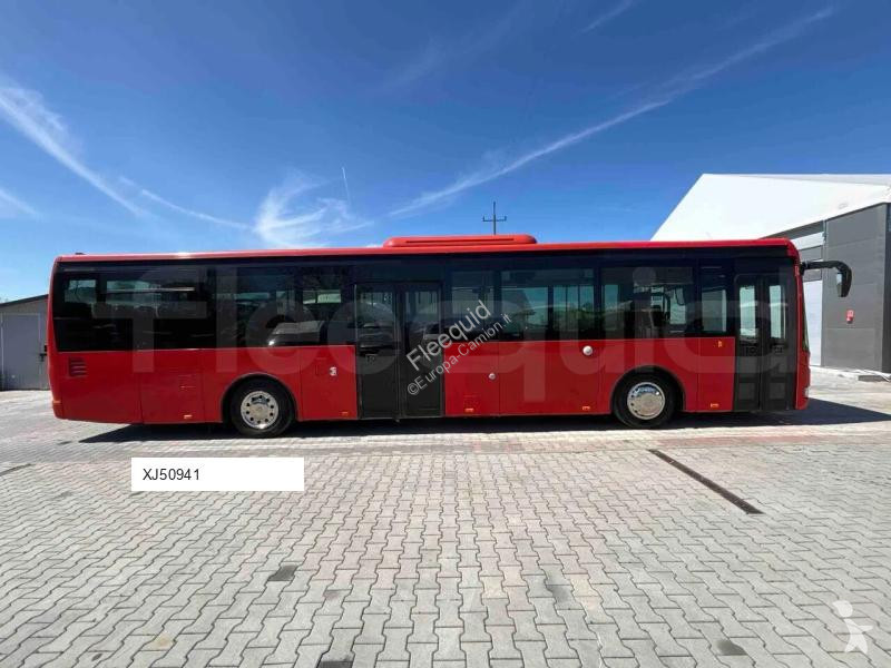 باص Iveco