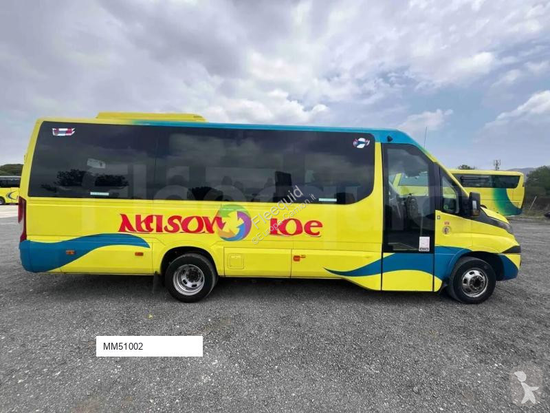 باص Iveco Ferqui
