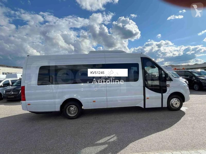 Autobús Mercedes