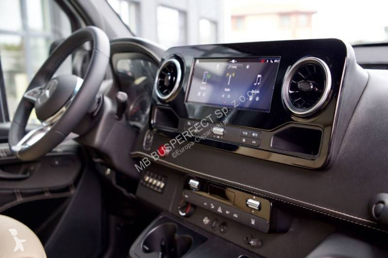 Pullman Mercedes 519 CDI