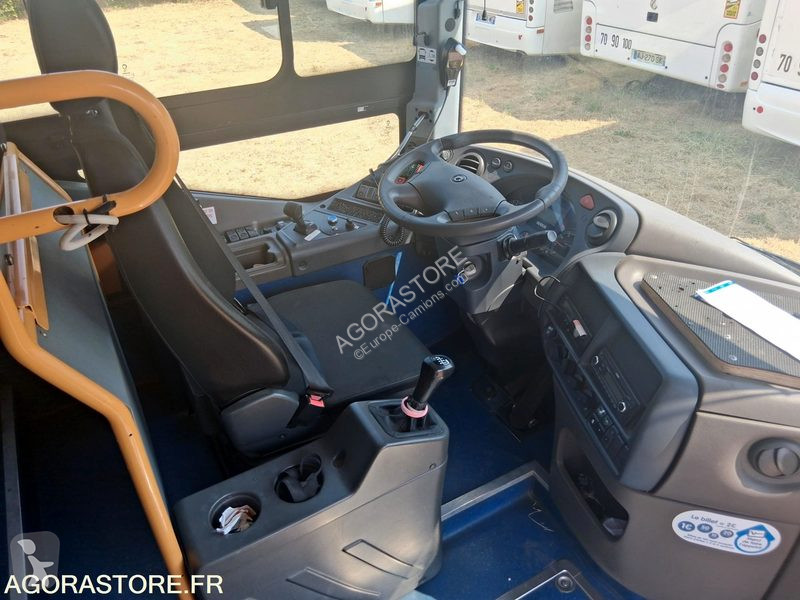 باص Irisbus RECREO