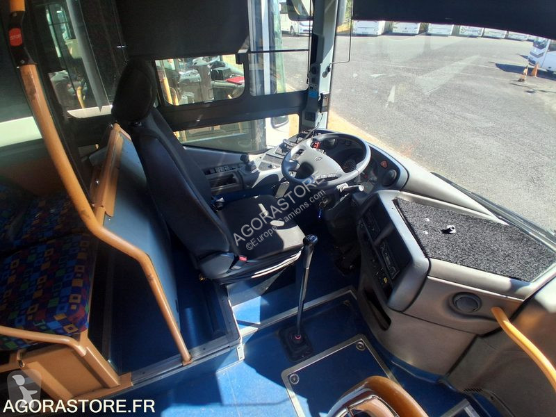 باص Irisbus RECREO