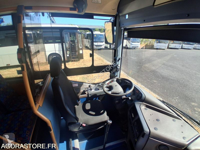 باص Irisbus RECREO